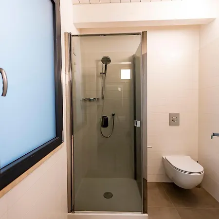 And Modern With Terrace! * بيسكارا